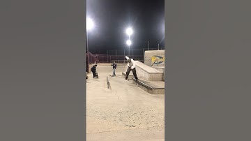 Fakie fs halfcab noseslide