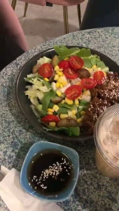 MAKAN MALAM DULU GESYA | HALU STORY #shorts  #storyhalu #storyig #storywa