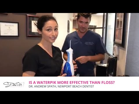 Video: Moet ik flossen als ik een waterpik gebruik?