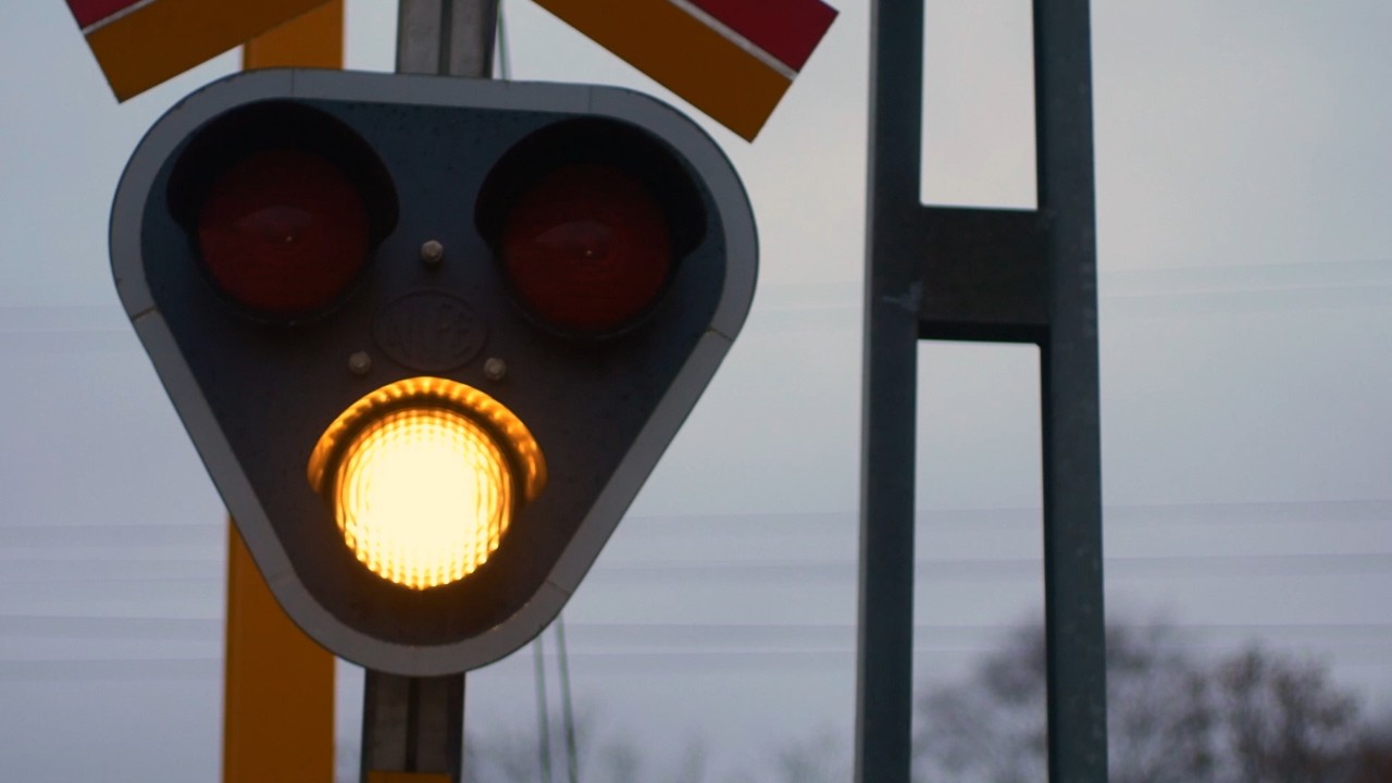 Vi fortsätter öka säkerheten vid plankorsningar | Trafikverket