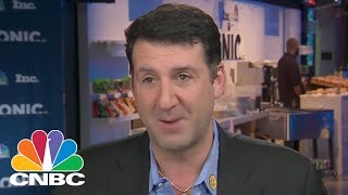 Why Scrub Daddy CEO Chose To Go To Syracuse University | CNBC