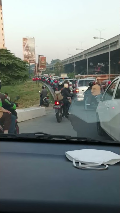 titik poin #macet MM Bekasi arah jakarta #shorts