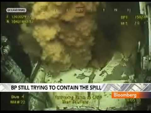 Energy expert Nuking oil leak 'only thing we can d...