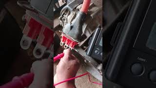 P0AA6 Hybrid Battery Voltage System Insolation Fault Testing Toyota Prius Gen2 