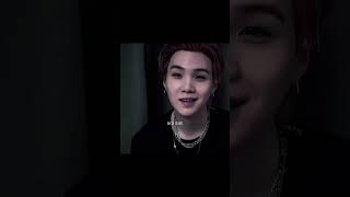 pinky slippers😞🤚 #kimseokjin #jinbts #ʙᴛsᴊɪɴ #yoongi #suga #btsfunnymoments #trending