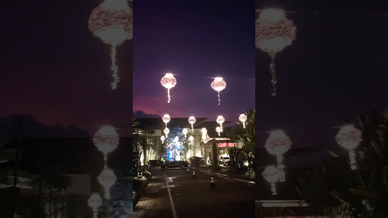 The hanging lanterns