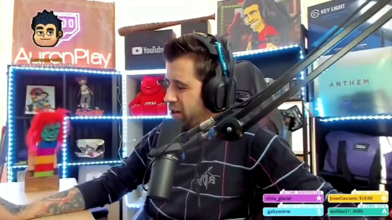 Auronplay saluda a Harry Styles por su cumpleaños