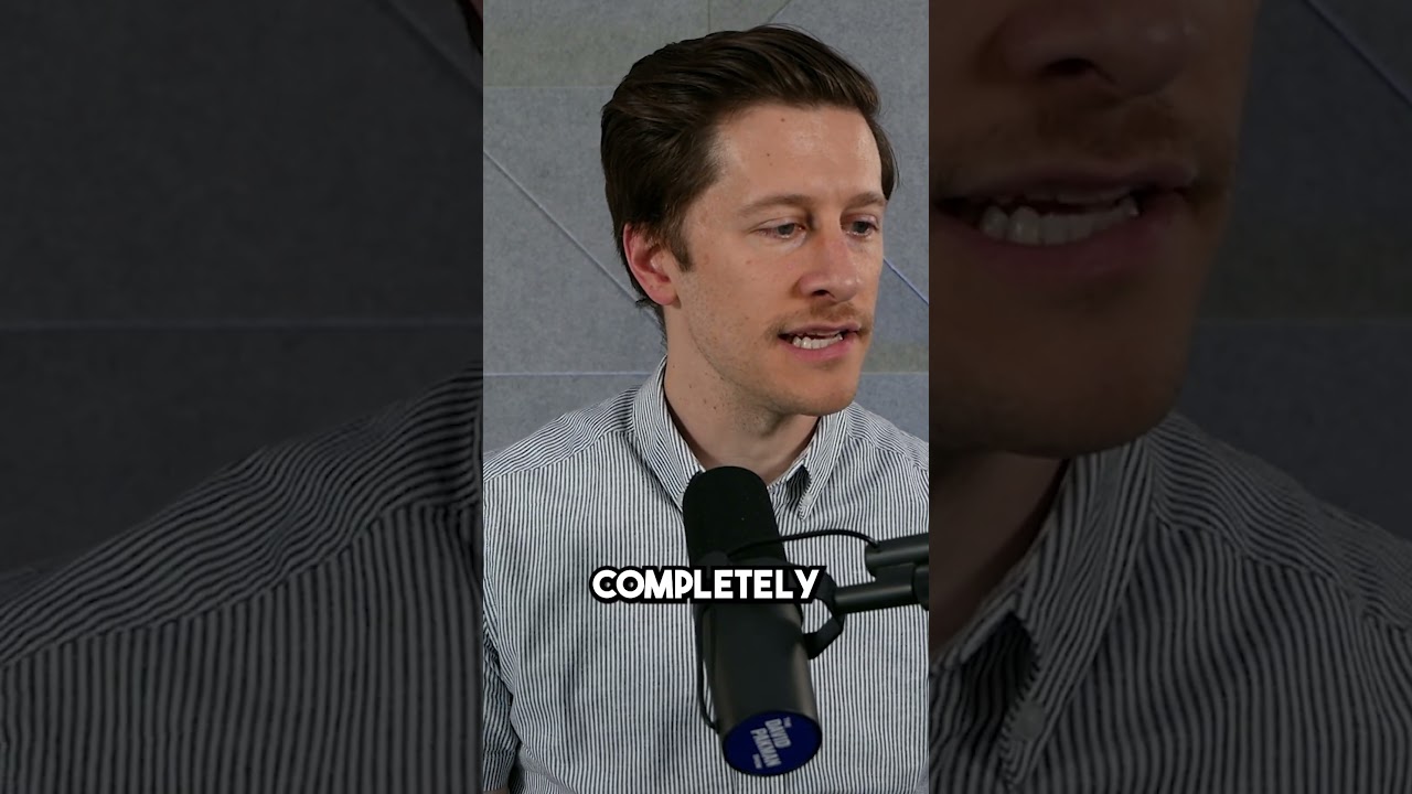 Karoline Leavitt GOES OFF on those who don't believe Trump’s “peace” propaganda #shorts