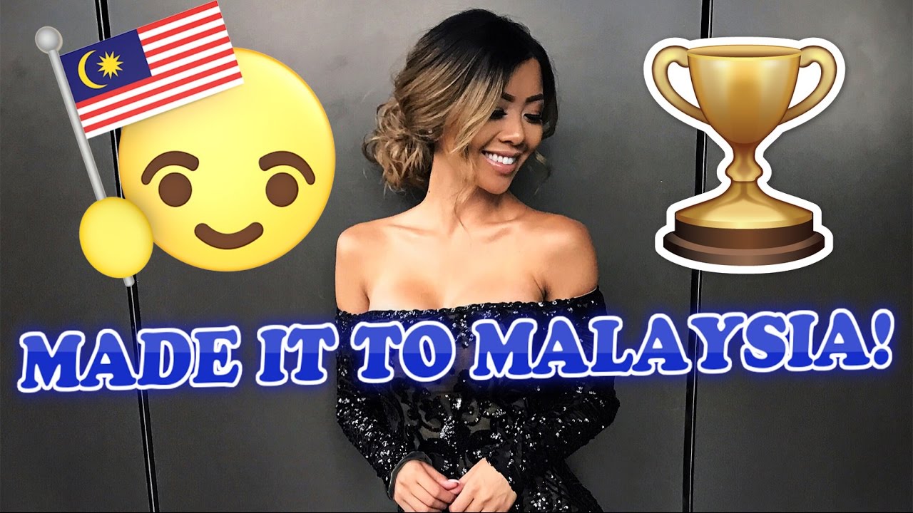 PRESENTING AWARDS FOR THE FIRST TIME! | Liane V Vlogs