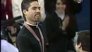 Men&#39;s Medal Ceremony / 1996 World Figure Skating Championships