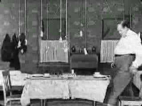 Buster Keaton The Scarecrow (scene "one-room house")