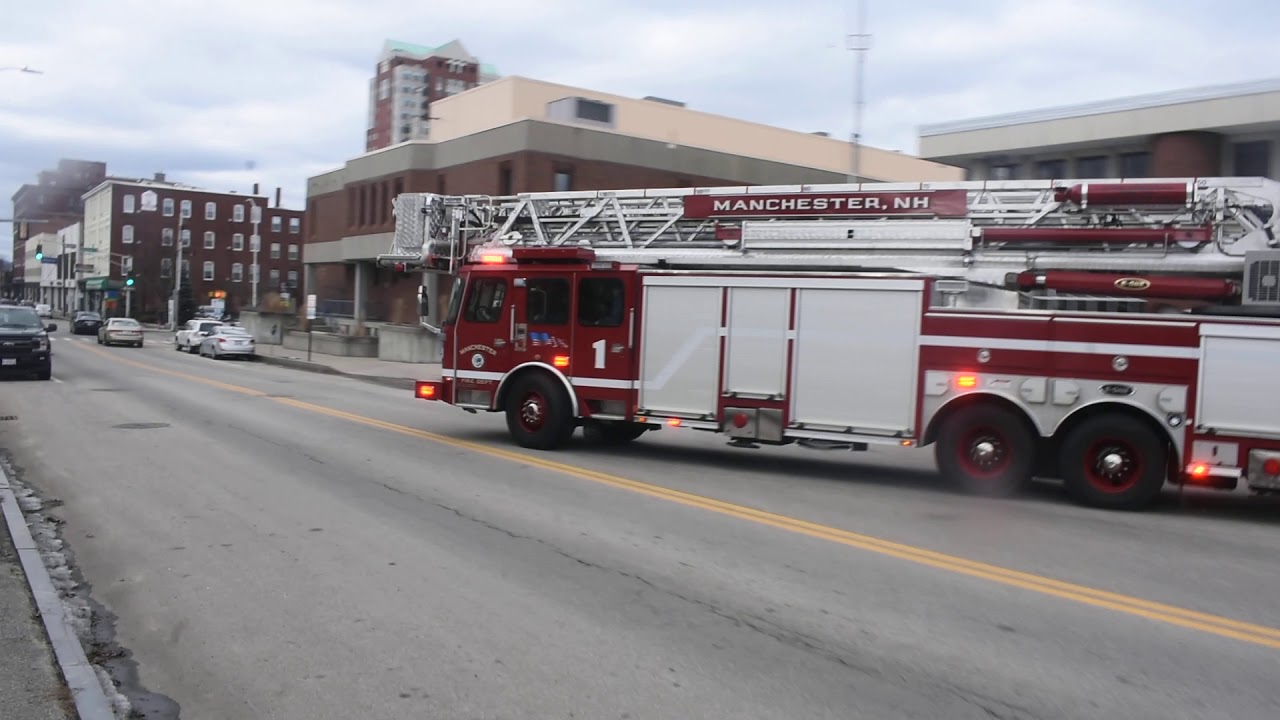 Manchester, NH Fire Department Truck 1 Responding on a medical aid