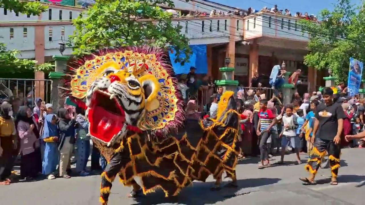 Barongan Cahyo Utomo | Prajurit 40 Grebeg Besar Kabupaten Demak