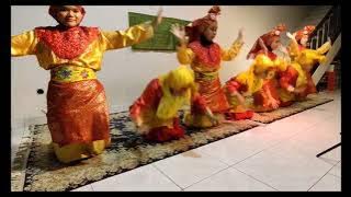 tari dinding badinding (tugas sekolah SDN Cipinang 01 kelompok Jadira)