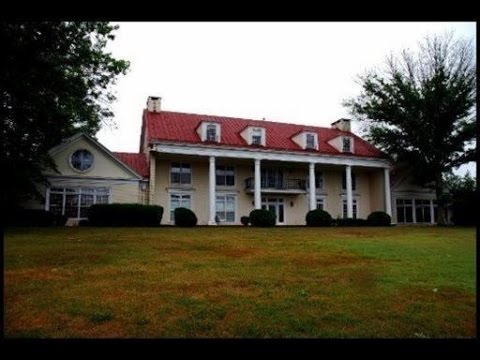 Abandoned Whirlwind Mansion! Jake Butcher home got inside heard something  or someone moving inside. - YouTube
