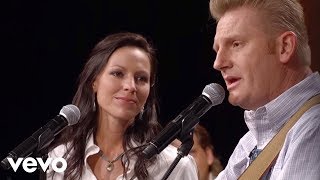 Joey+Rory - A Bible And A Belt (Live In Columbia, TN/2018) chords