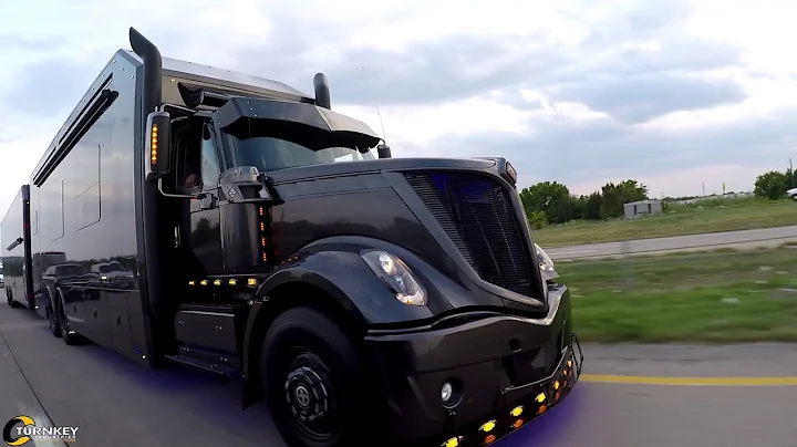 Luxury race hauler built for Scott Bloomquist