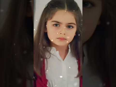 صور ليا كيرشان بطلة مسلسل المؤسس عثمان وهي صغيرة