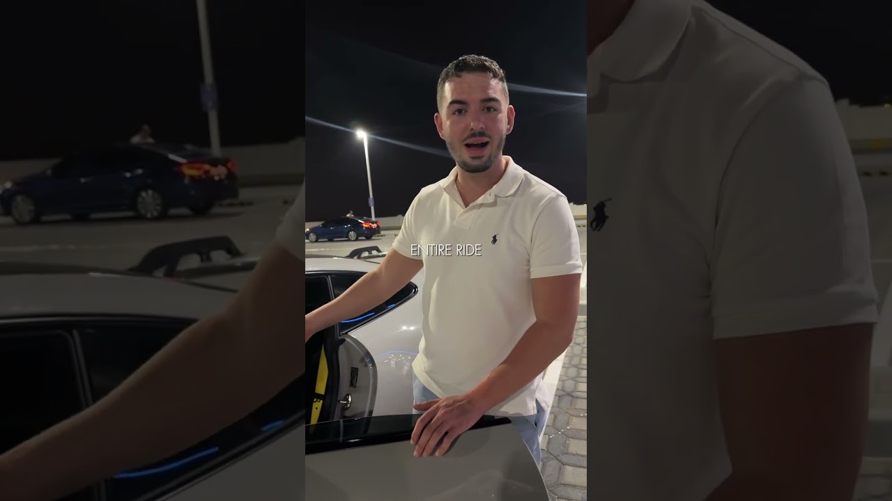 Porsche Rescues Lambo in the Desert: Crypto Car Adventures! 🚗💨🏜️