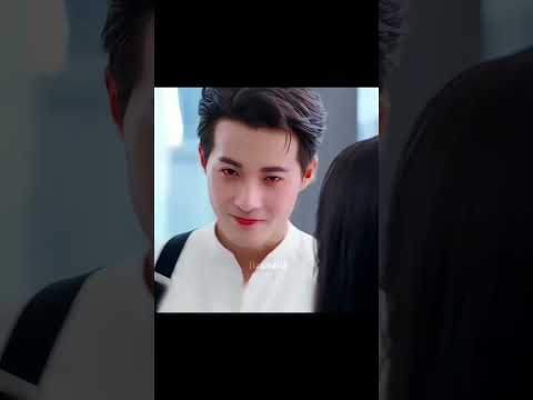 تغار على حارسها الشخصي تغار على حارسها الشخصي