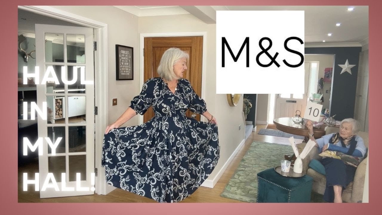 Mid Size Marks & Spencer Haul in my Hall - with a Difference!