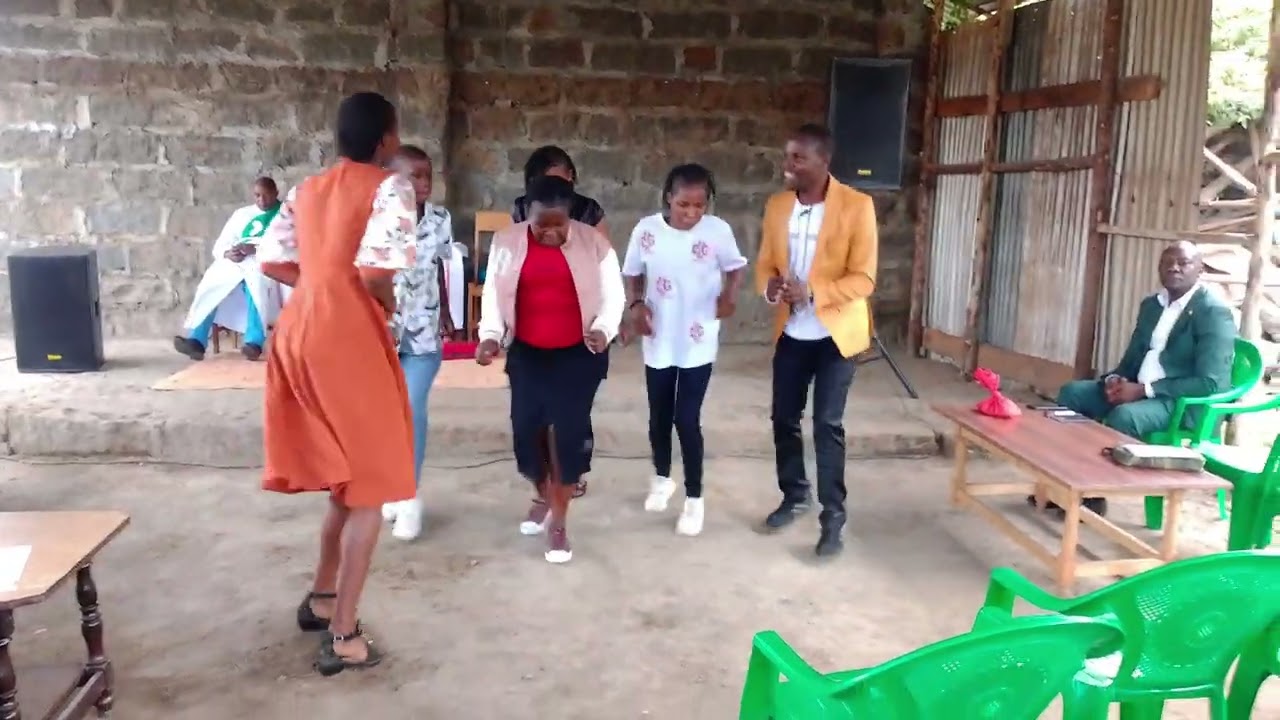 AIPCA SILOAM MAWANGA YOUTH PERFORMING 