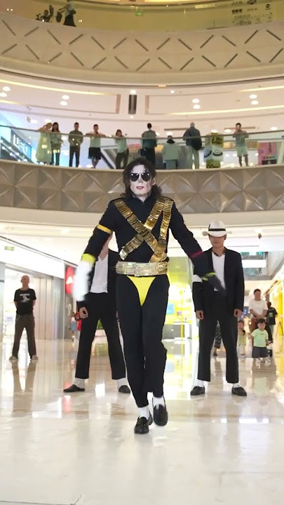 2025.09.10 Jam - Michael Jackson impersonator show in China