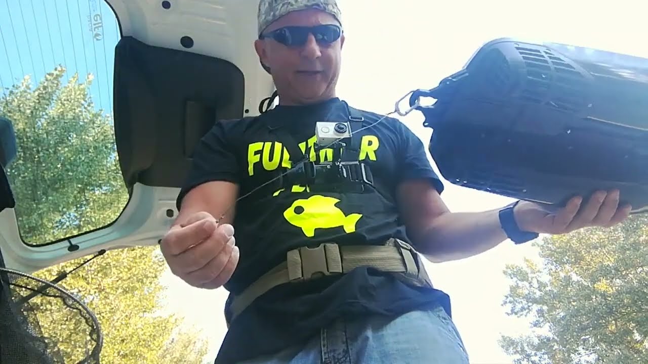 Rc Boat Fishing for Big Bass Pesca con Barchino radio comandato a caccia BASS #pescare