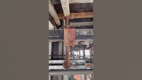 Chống chuyền đỡ sàn. Tăng cường lớp xà gồ thứ 2