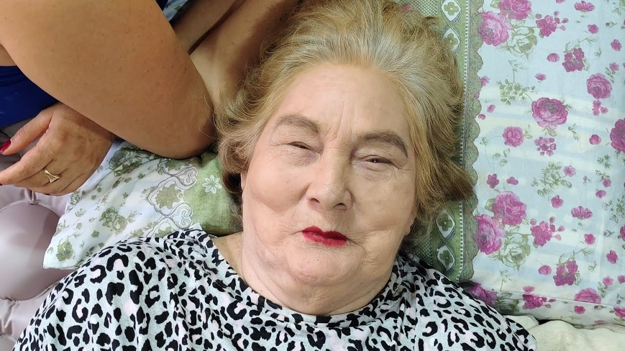 MI SUEGRA  ESTA  ENAMORADA  DE ESTAS  TIERRAS