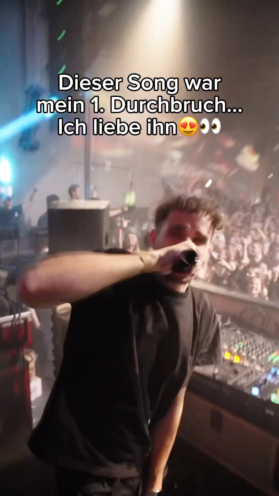 WIE LAUT SIND DIE…?!!?? #bass #tream #münchen #konzert #shortvideo #fypage #fy #music #techno