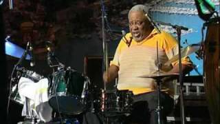 Video thumbnail of "session batterie Claude tico Pasquet (Magnum Band live au marin)"