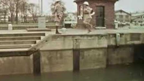 Monty Python, The Fish Slapping Dance