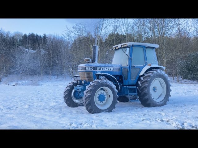 TRATTORE FORD 8210 , ricambi e accessori - Camagris SARL