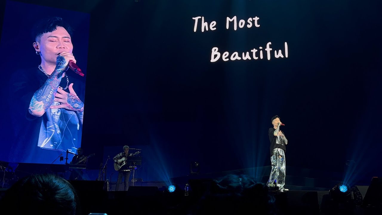 蕭秉治Xiao Bing Chih《活著Alive》 高雄巨蛋演唱會   〈我是誰 我是誰 我是誰〉