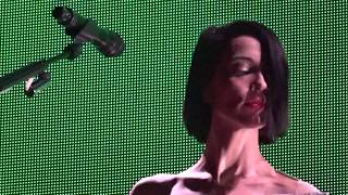 St. Vincent - Hang On Me, Tivolivredenburg Utrecht 27-10-2017