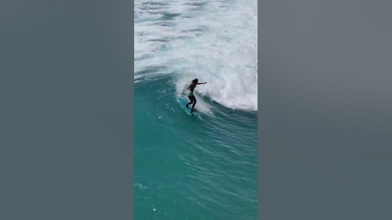 Kelis Kaleopaa ruling at Queens… 🌊 #dronevideo #surfvideo #surfergirl #djiair3