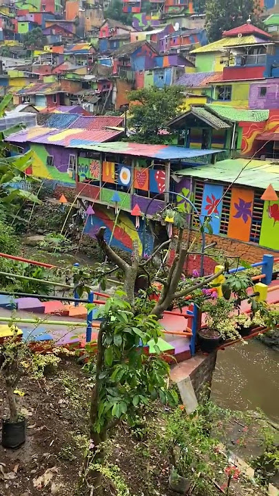 Ada kampung indah Di Kota Bandung #shorts #lemburkatumbiri #viral #bandung