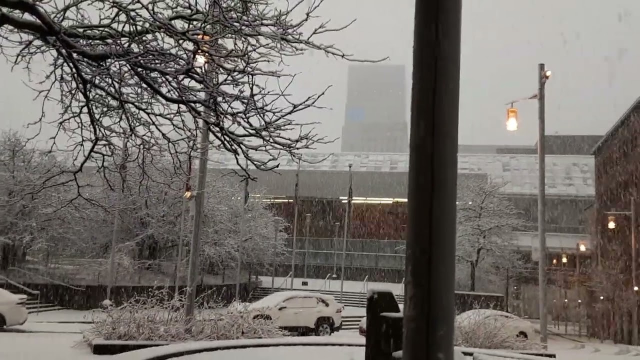 Snowing on April 19 near Complex Guy-Favreau