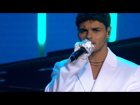 DE MIS ACTUACIONES FAVORITAS - Abraham Mateo (Medley)