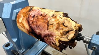 Woodturning - YEW Don’t Get Better Than This !!