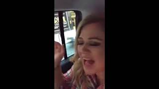 Download Lagu Kelly Clarkson - Live Eb6! (Love So Soft) MP3