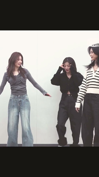 😏 #satzu #sana #tzuyu