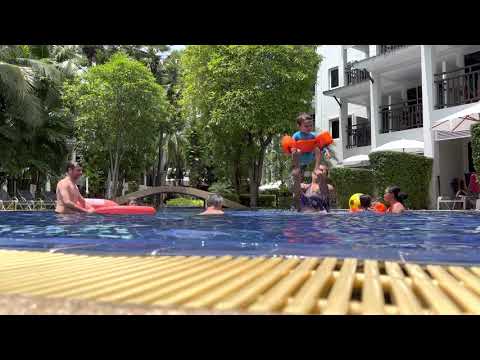 Pool Family Bonding 2/2 @Sunwing Vacations @Phuket Thailand
