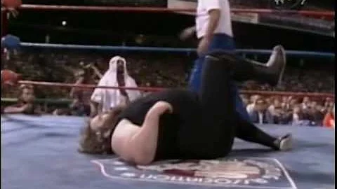 Jerry Crusher Blackwell vs Kamala