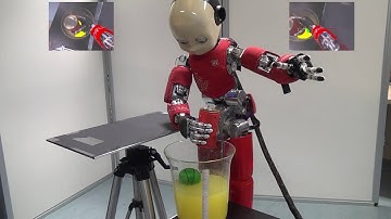 Experience 1: iCub learns that dropping a large heavy red cylinder makes the green ball reachable