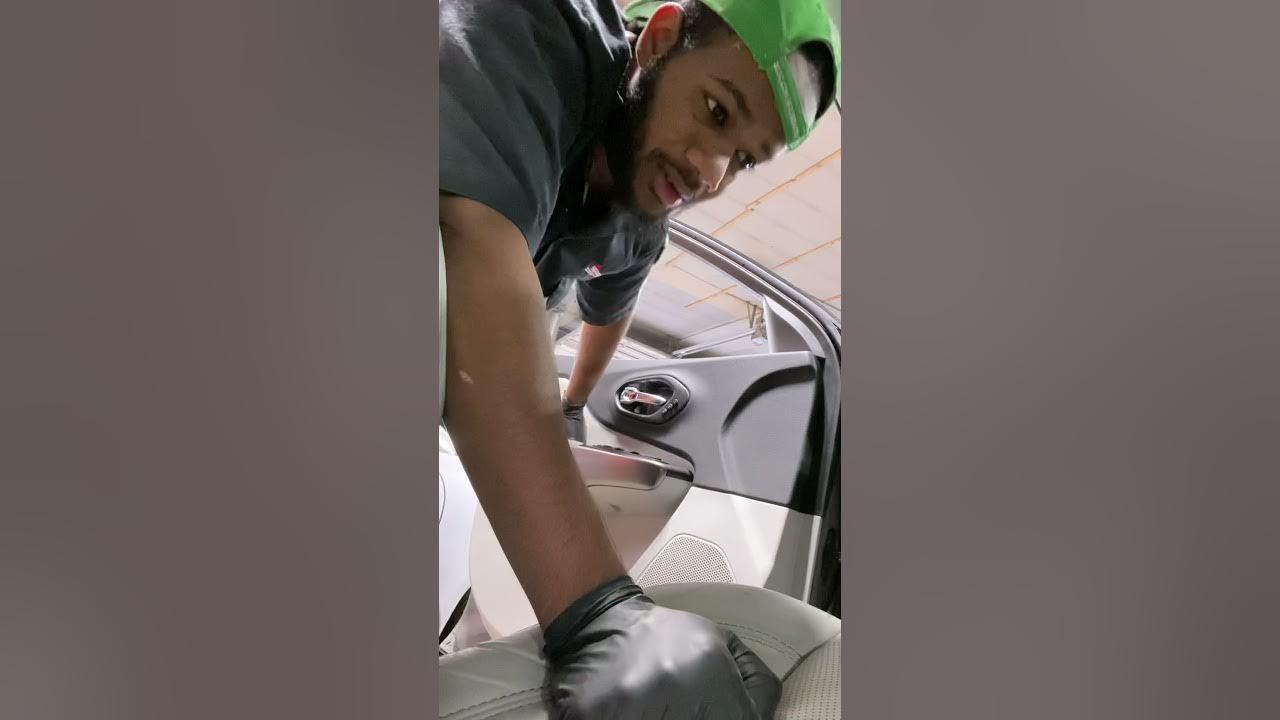 How to remove driver door panel on 2019 jeep Cherokee - YouTube