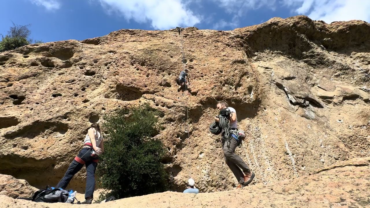 Shock the Monkey (5.10b) | Ape Wall | Malibu Creek