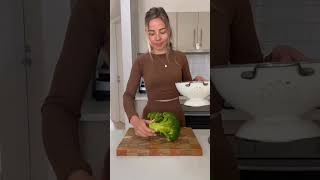 CRISPY SMASHED BROCCOLI WITH WHITE BEAN AIOLI - FULL RECIPE IN DESCRIPTION