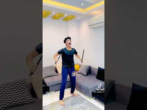 القيصر انا امى مربتنيش كان هيتنفخ